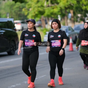 Runner Photo 4048110