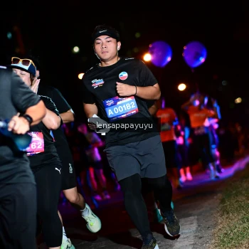 Runner Photo 4048125