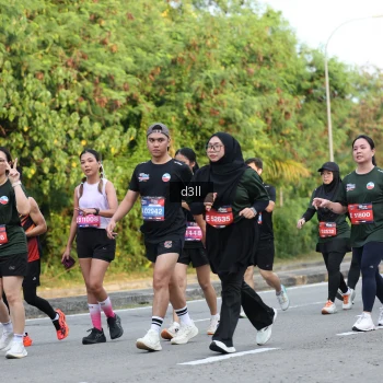 Runner Photo 4048152