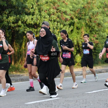 Runner Photo 4048156