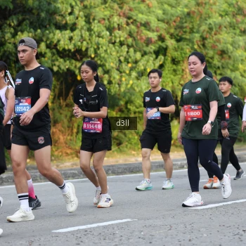 Runner Photo 4048172