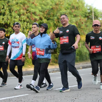Runner Photo 4048218