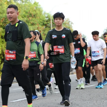 Runner Photo 4048336
