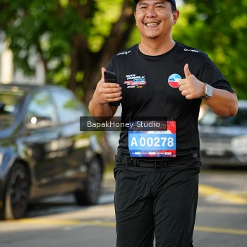 Runner Photo 4048343