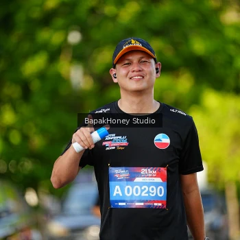 Runner Photo 4048350