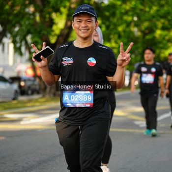 Runner Photo 4048359