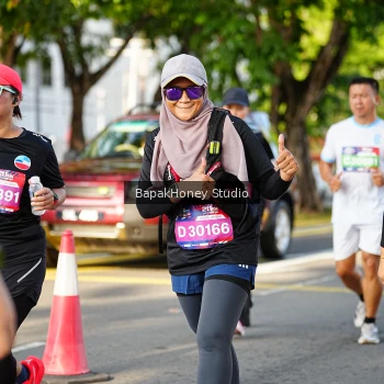 Runner Photo 4048374