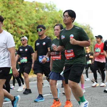 Runner Photo 4048425