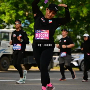 Runner Photo 4048437