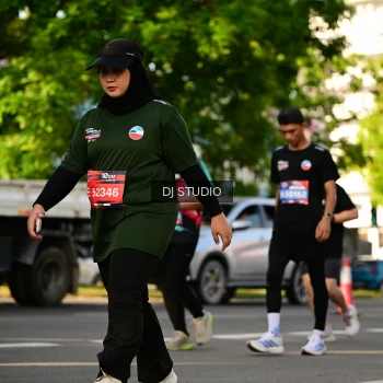 Runner Photo 4048475