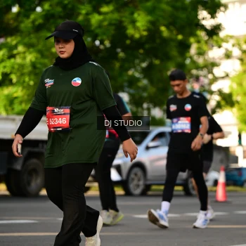 Runner Photo 4048482