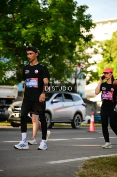 Runner Photo 4048490