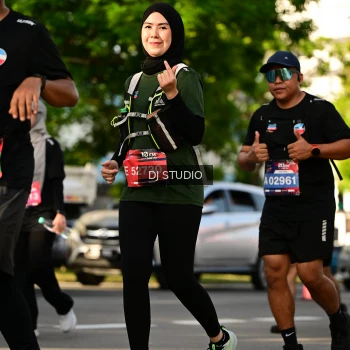 Runner Photo 4048555