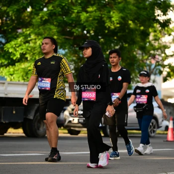 Runner Photo 4048603