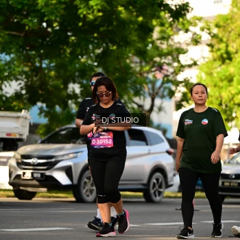Runner Photo 4048657