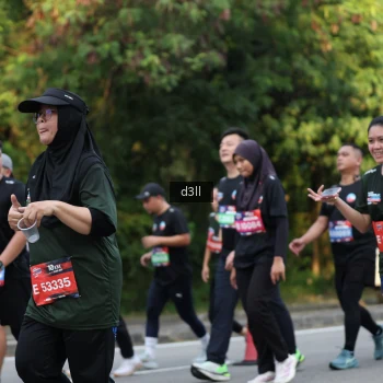 Runner Photo 4048662