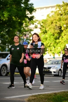 Runner Photo 4048671