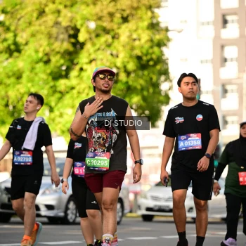 Runner Photo 4048697