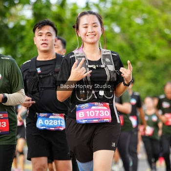 Runner Photo 4048699