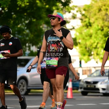 Runner Photo 4048711