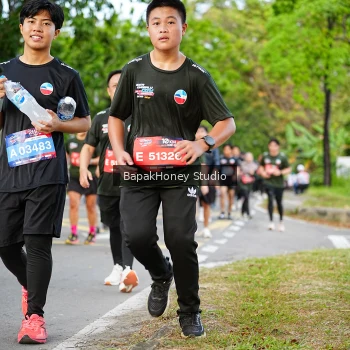 Runner Photo 4048730