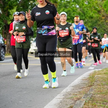 Runner Photo 4048739