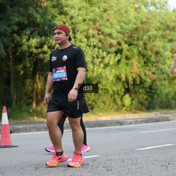 Runner Photo 4048801