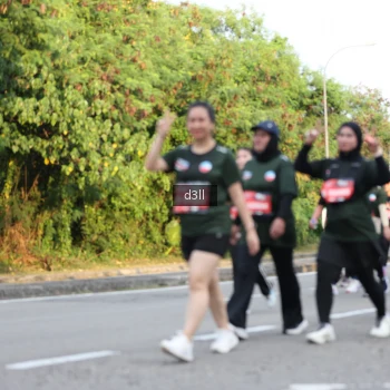 Runner Photo 4048811