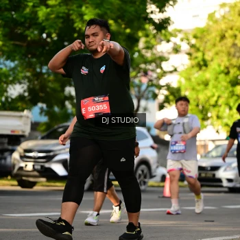 Runner Photo 4048824