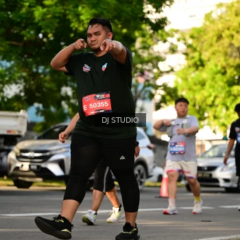 Runner Photo 4048825