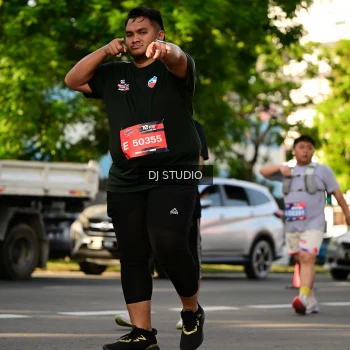 Runner Photo 4048828