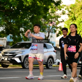 Runner Photo 4048859