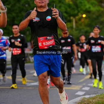 Runner Photo 4048907