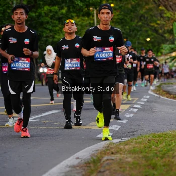 Runner Photo 4048912