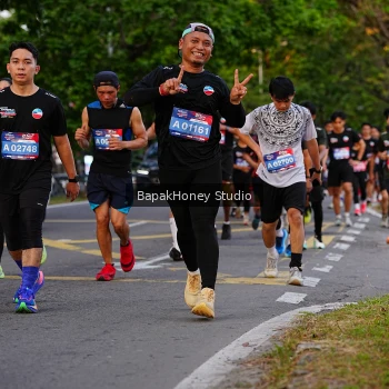 Runner Photo 4048923