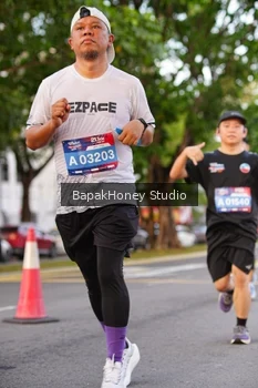 Runner Photo 4048953