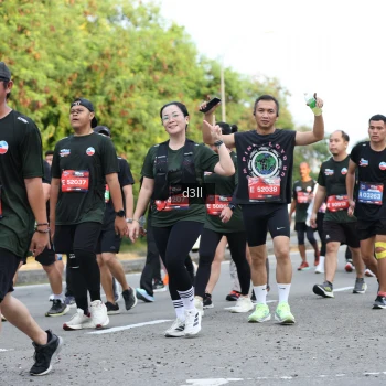 Runner Photo 4049010