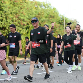 Runner Photo 4049018
