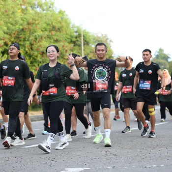 Runner Photo 4049028