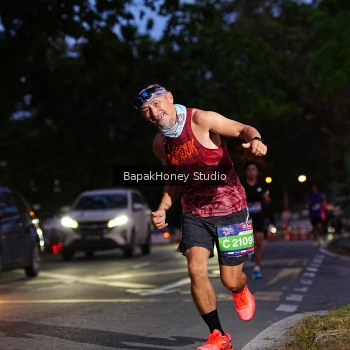 Runner Photo 4049030
