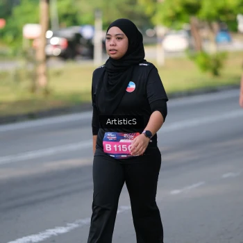 Runner Photo 4049050