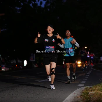 Runner Photo 4049055