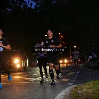 Runner Photo 4049059
