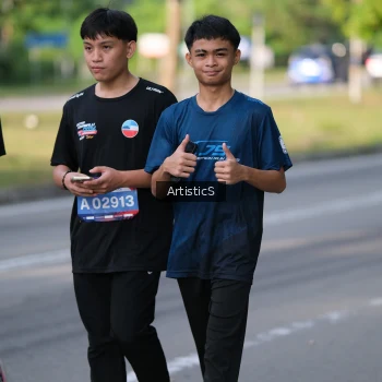 Runner Photo 4049060