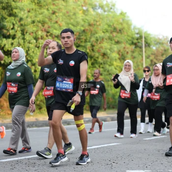 Runner Photo 4049071