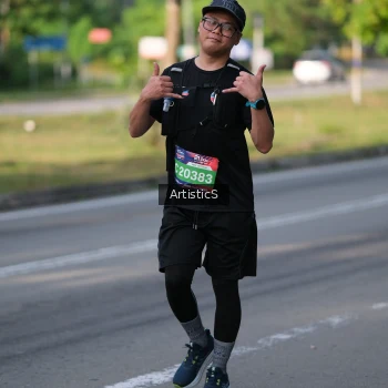 Runner Photo 4049080