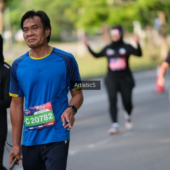 Runner Photo 4049110