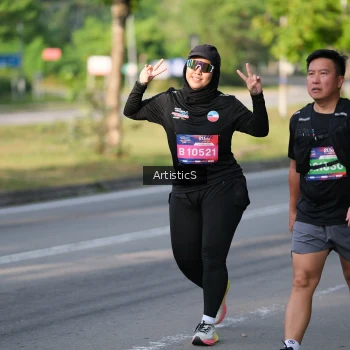 Runner Photo 4049130