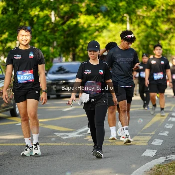 Runner Photo 4049154