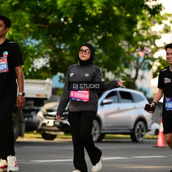 Runner Photo 4049163